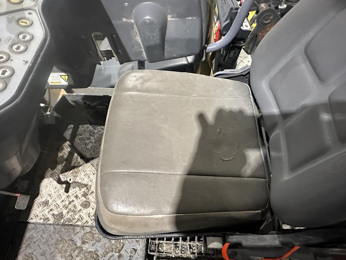 Used 2012 VOGELE Vision 5100-2