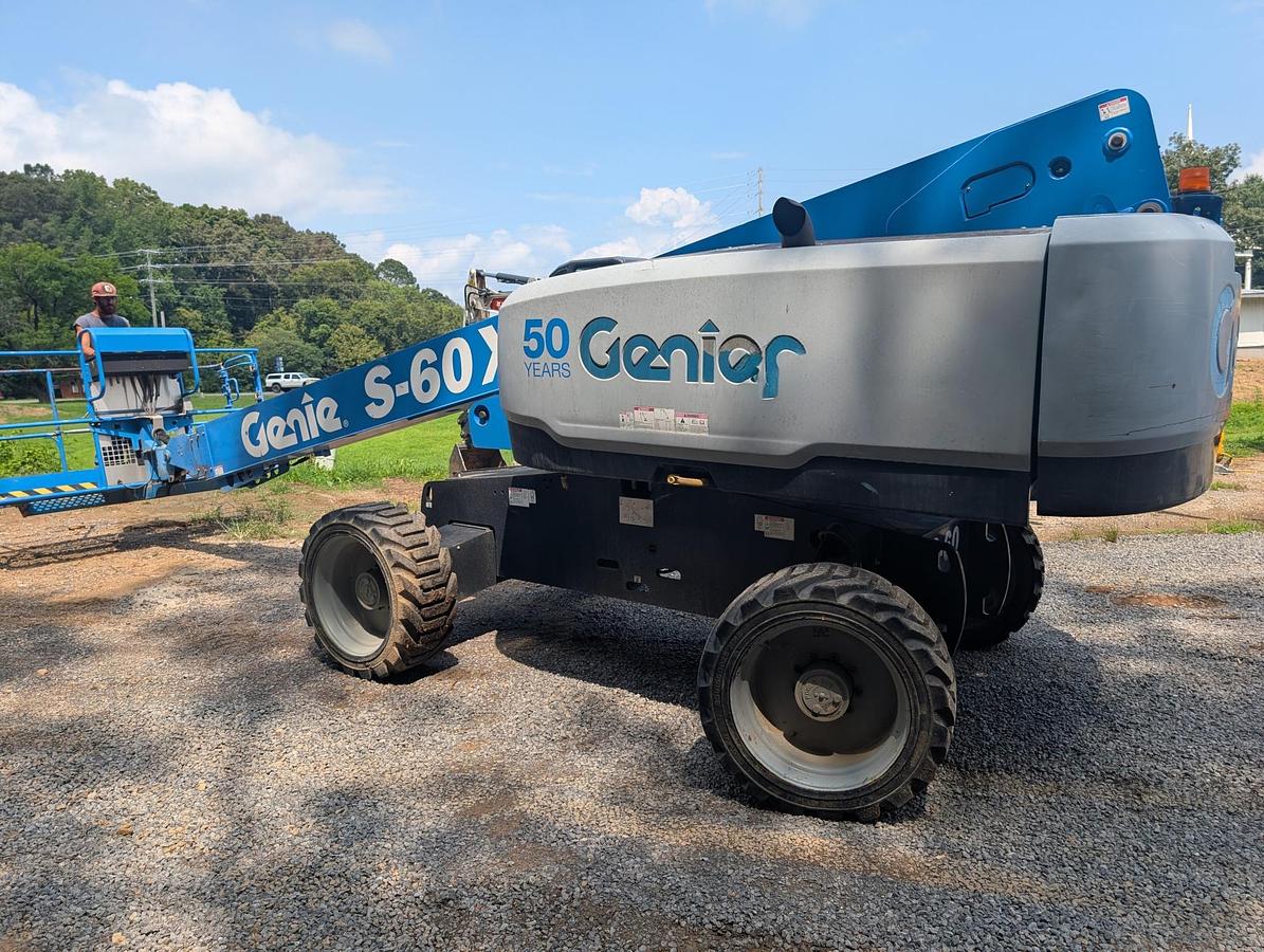Used 2016 GENIE S-60X