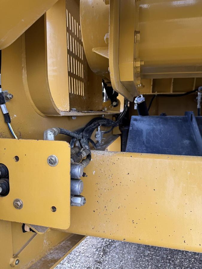 Used 2023 SCREEN MACHINE 4043 TR