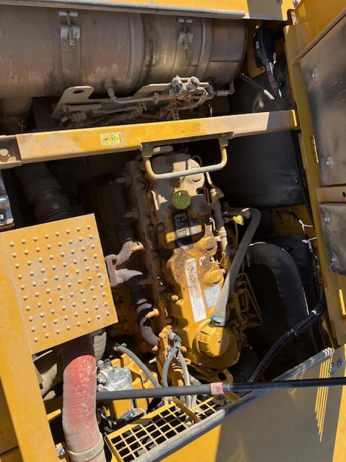 Used 2019 CATERPILLAR 336