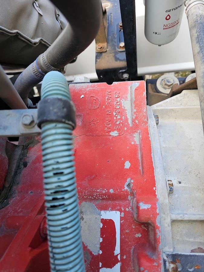 Used 2015 OSHKOSH S-2146 Front Discharge