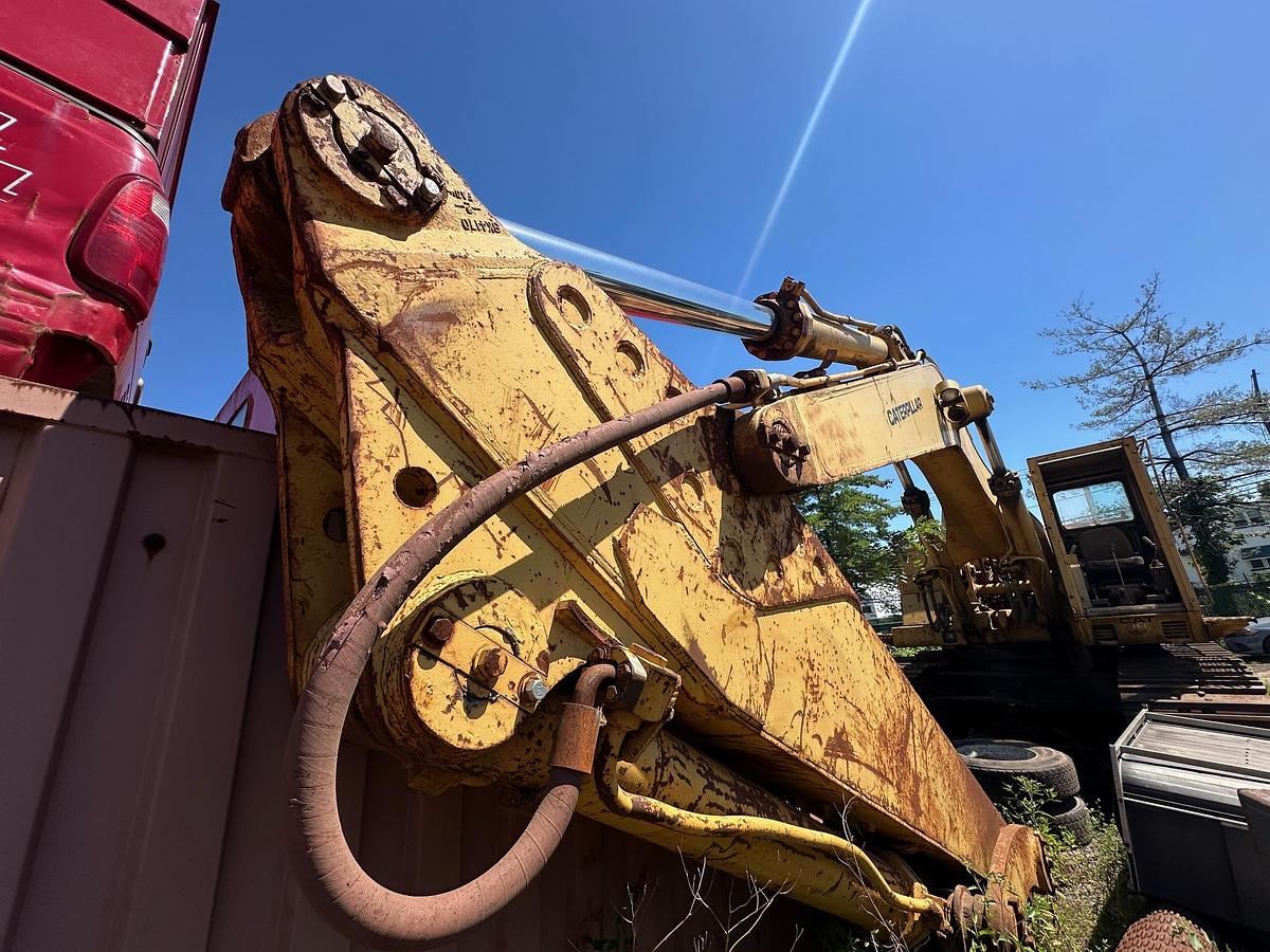 Used 1983 CATERPILLAR 245