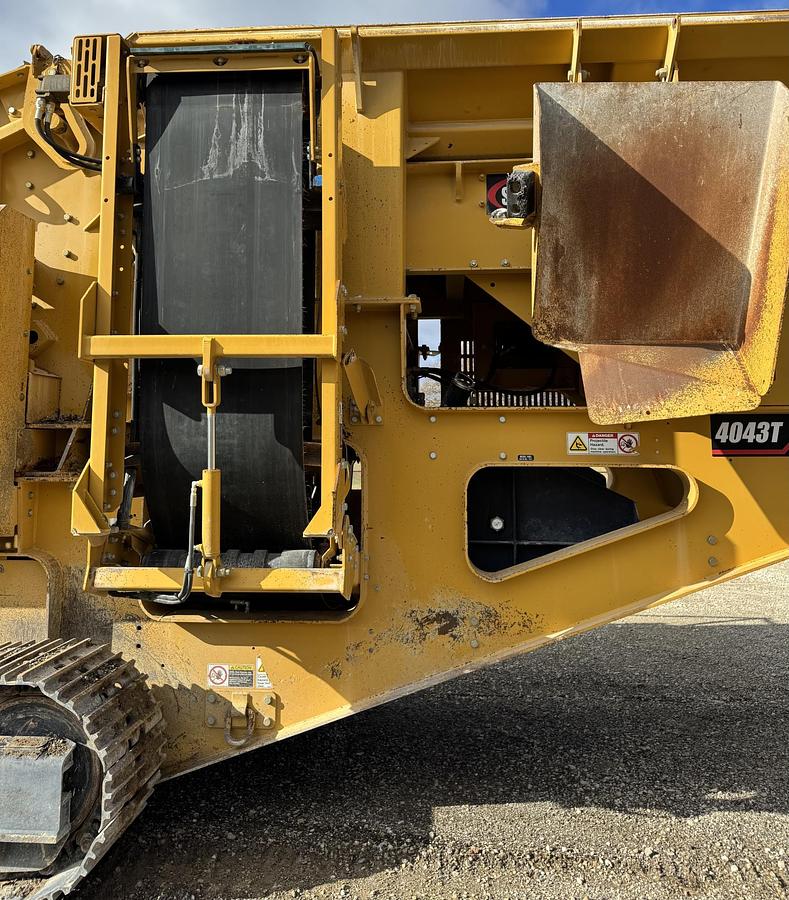 Used 2023 SCREEN MACHINE 4043 TR