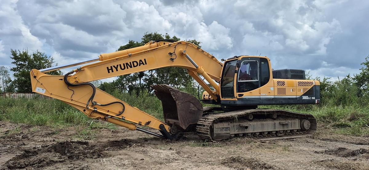 Used 2013 HYUNDAI R380LC-9A