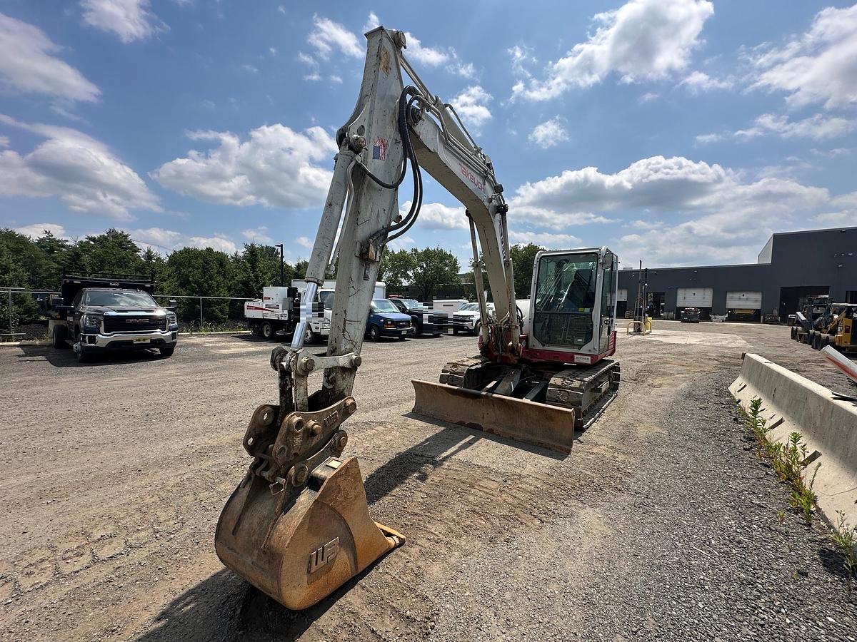 Used 2013 TAKEUCHI TB285
