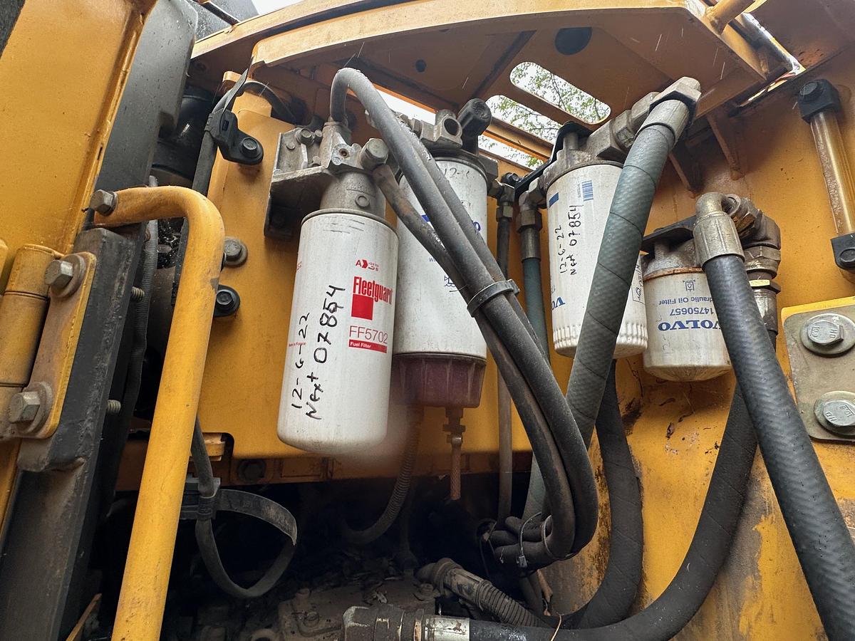 Used 2013 VOLVO ECR235DL