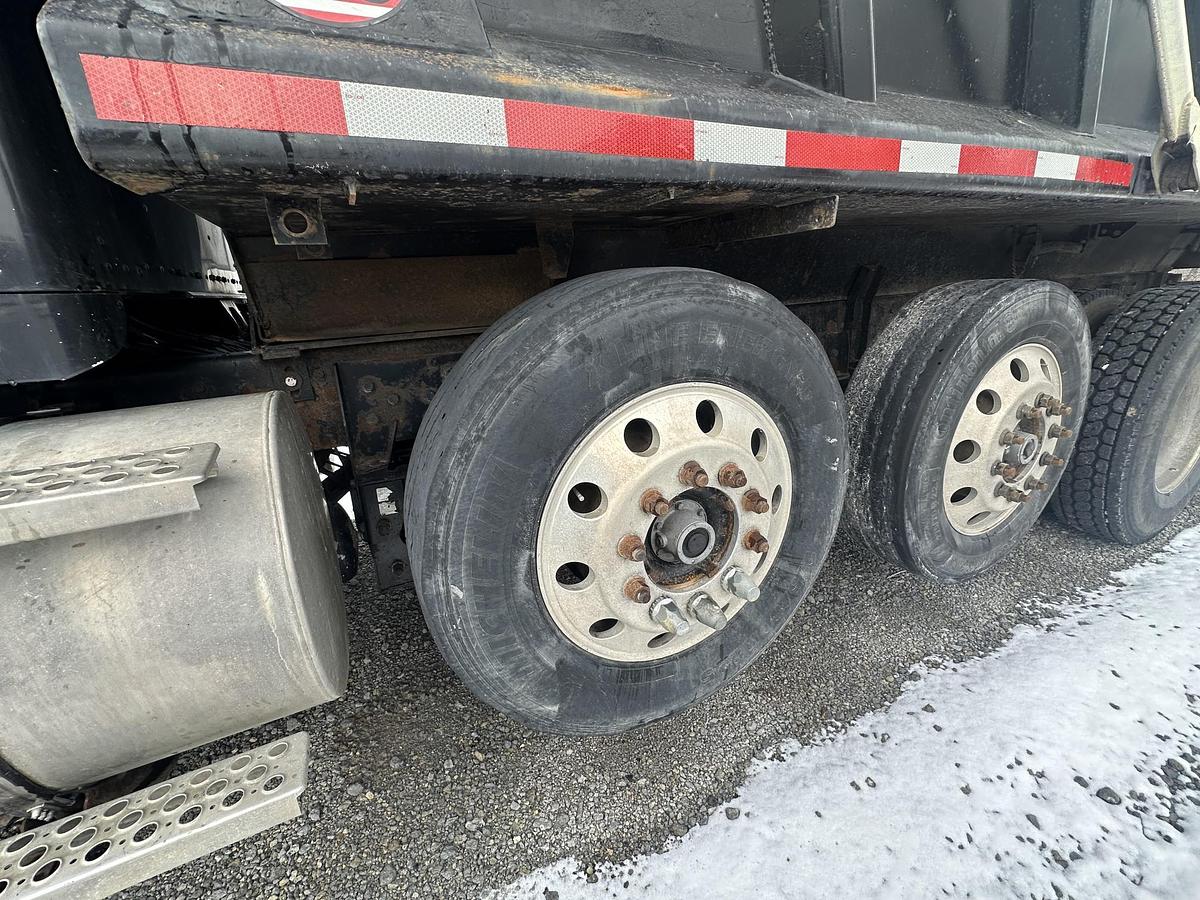 Used 2002 KENWORTH T800