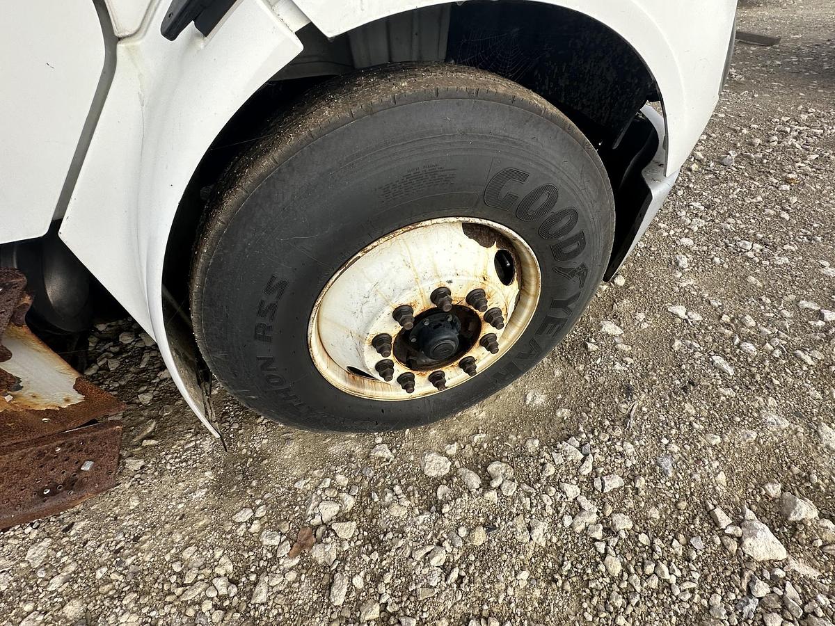 Used 2017 FREIGHTLINER M2 106