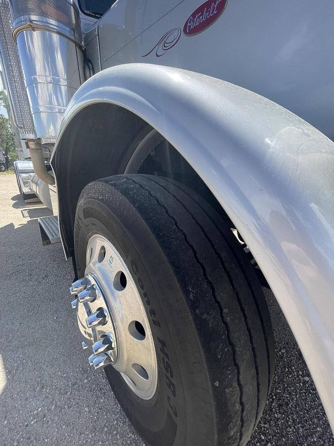 Used 2008 PETERBILT 388