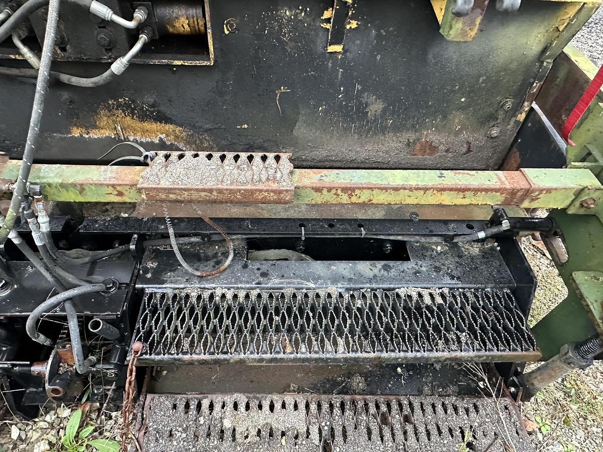 Used 1999 LEEBOY 8500T