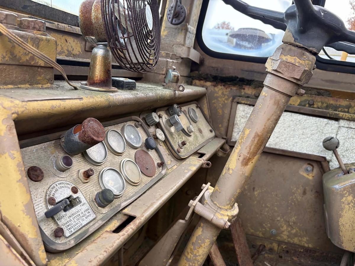 Used 1984 CATERPILLAR 623B