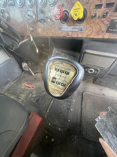Used 1998 PETERBILT 379