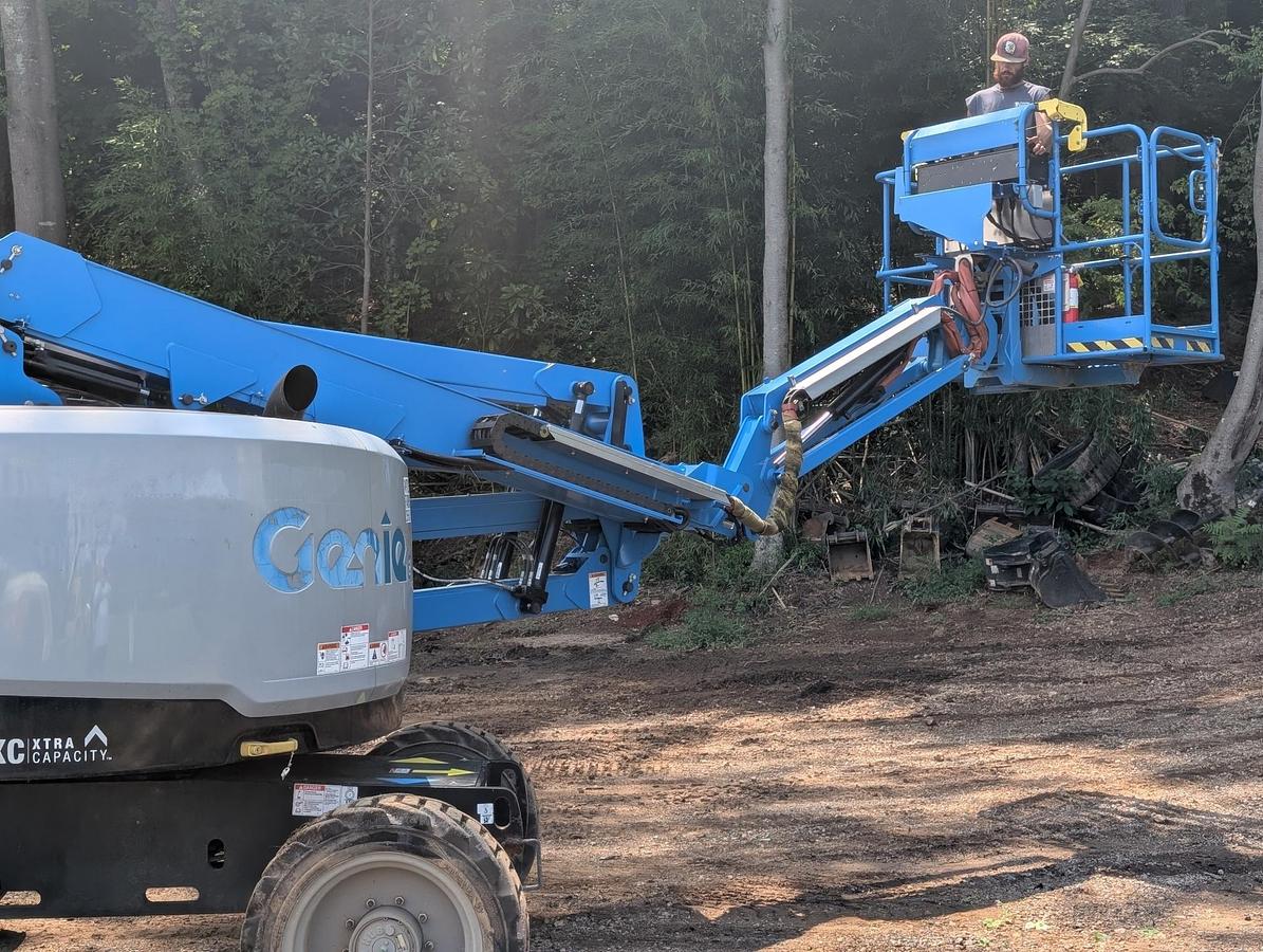 Used 2022 GENIE Z-45 XC