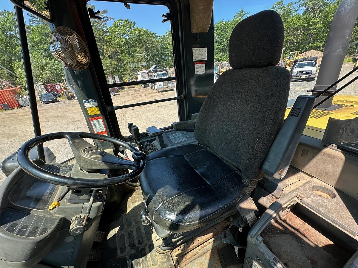 Used 1998 KOMATSU WA320