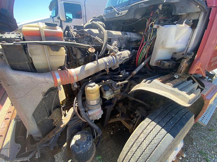 Used 2008 FREIGHTLINER Columbia