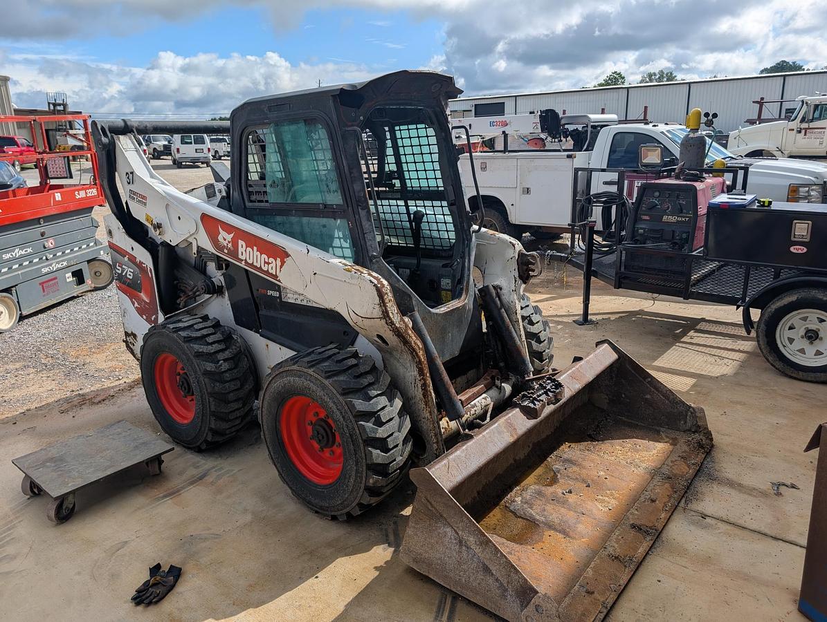 Used 2023 BOBCAT S76