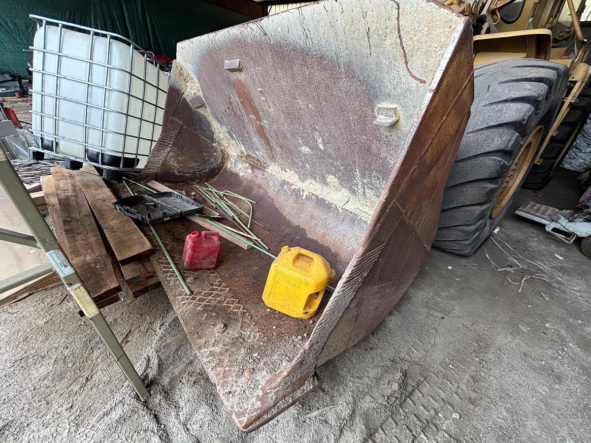 Used 1977 CATERPILLAR 980D