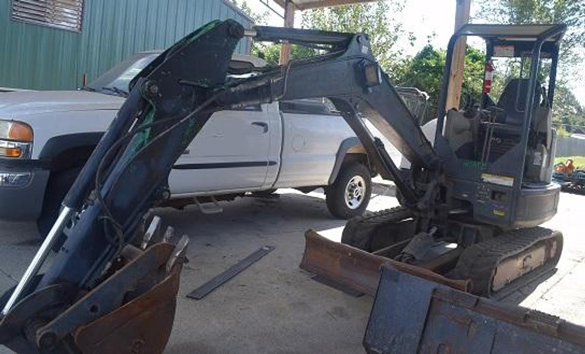 Used 2015 BOBCAT E32