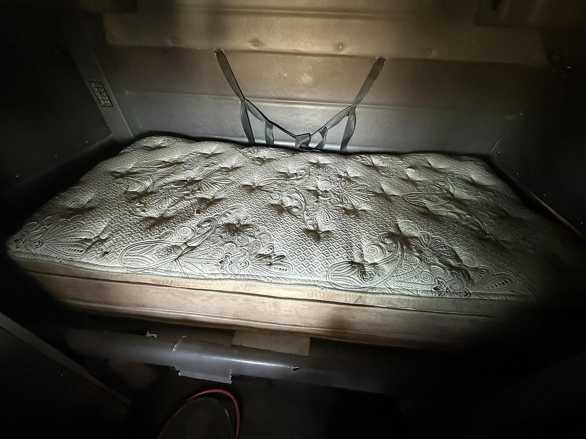 Used 2013 PETERBILT 386