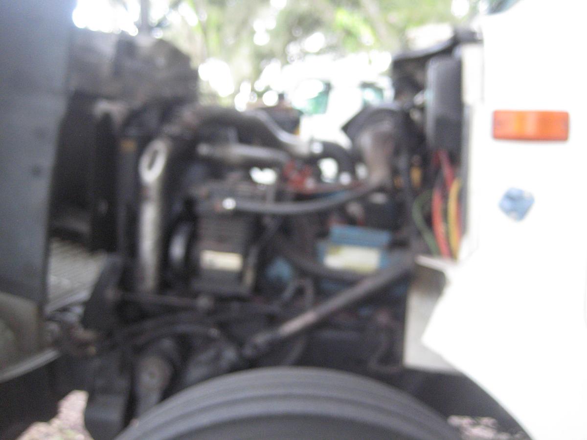 Used 1999 INTERNATIONAL 4700