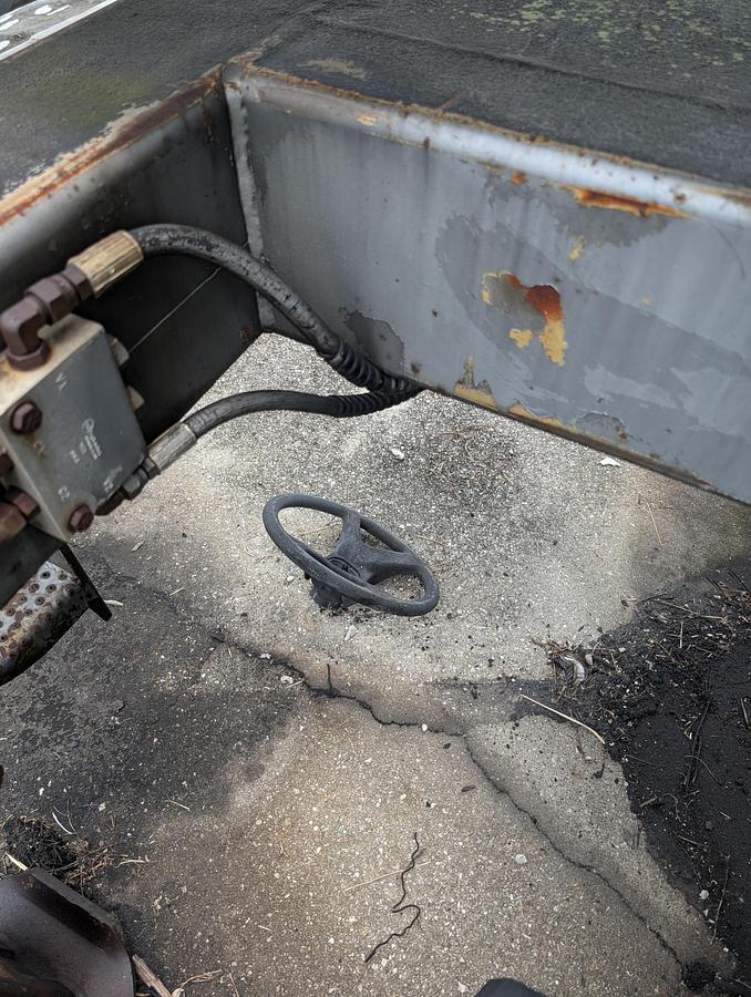 Used 1999 SOMERO S-240 Laser Screed