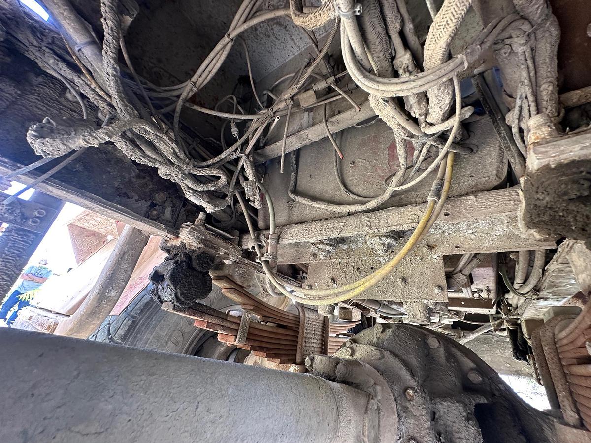 Used 2008 OSHKOSH Front Discharge Mixer