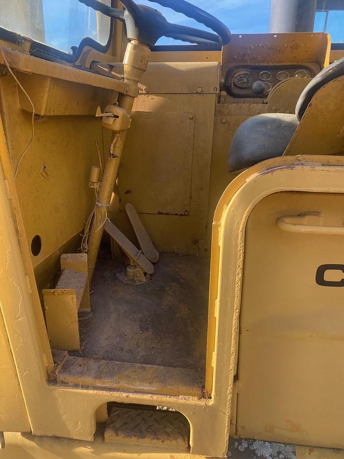Used 1974 CATERPILLAR 613