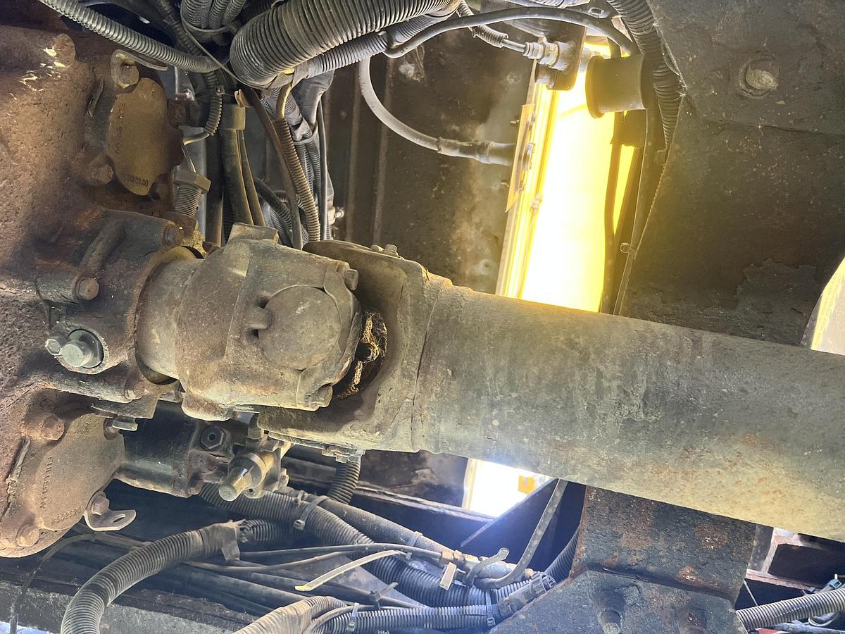 Used 2005 MACK CV713 Granite Dump Truck