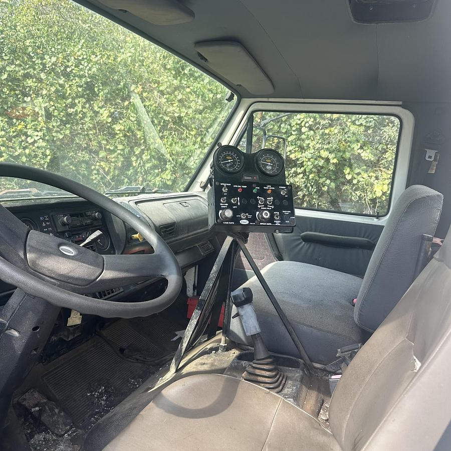 Used 1995 PETERBILT 200