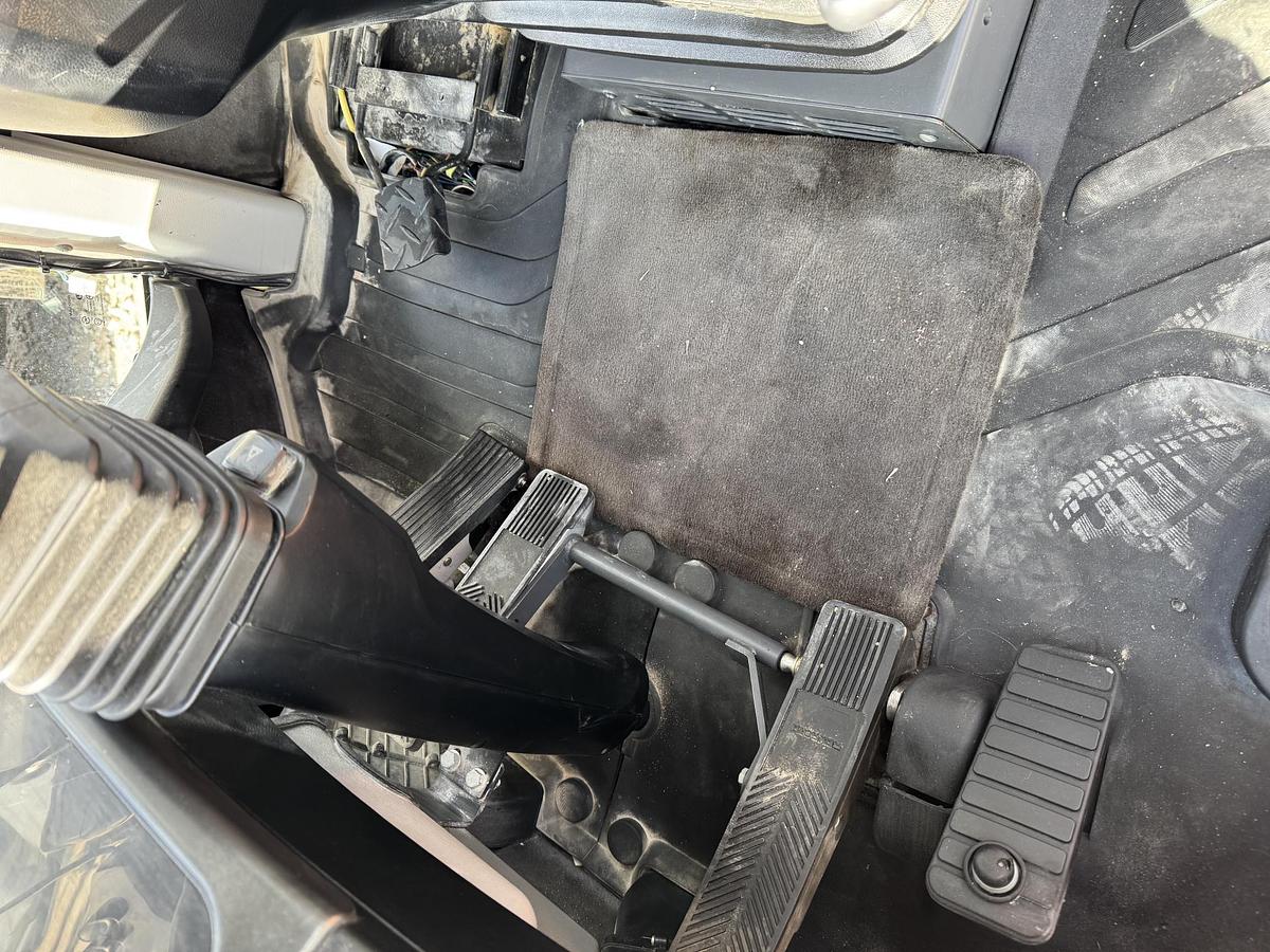 Used 2018 DOOSAN DL 220