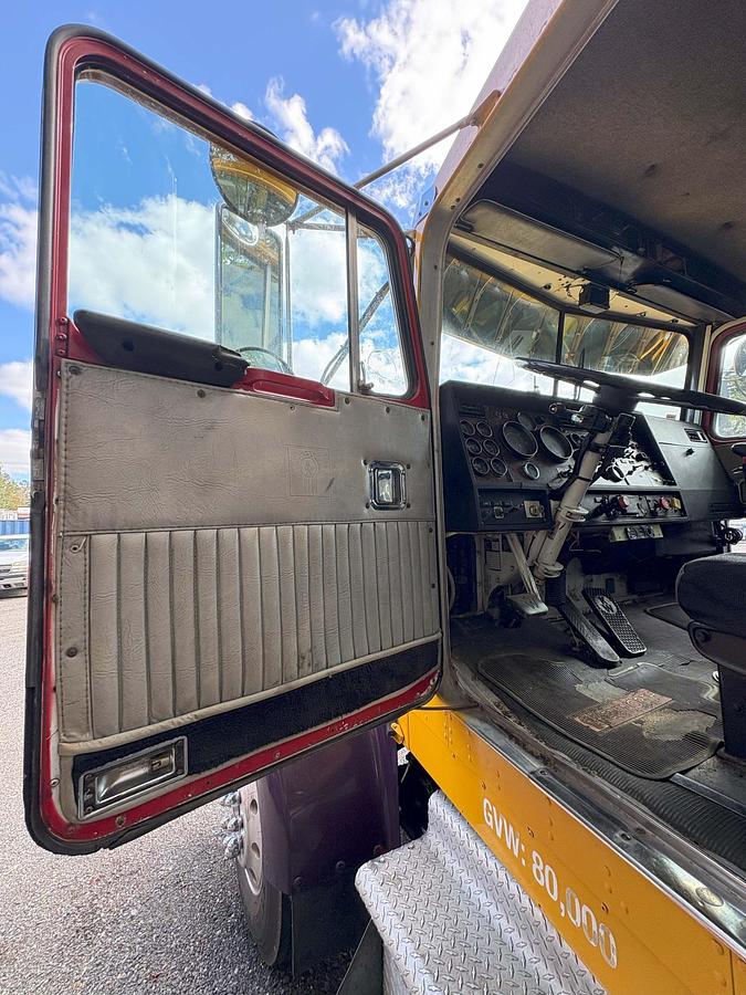 Used 1987 KENWORTH W900