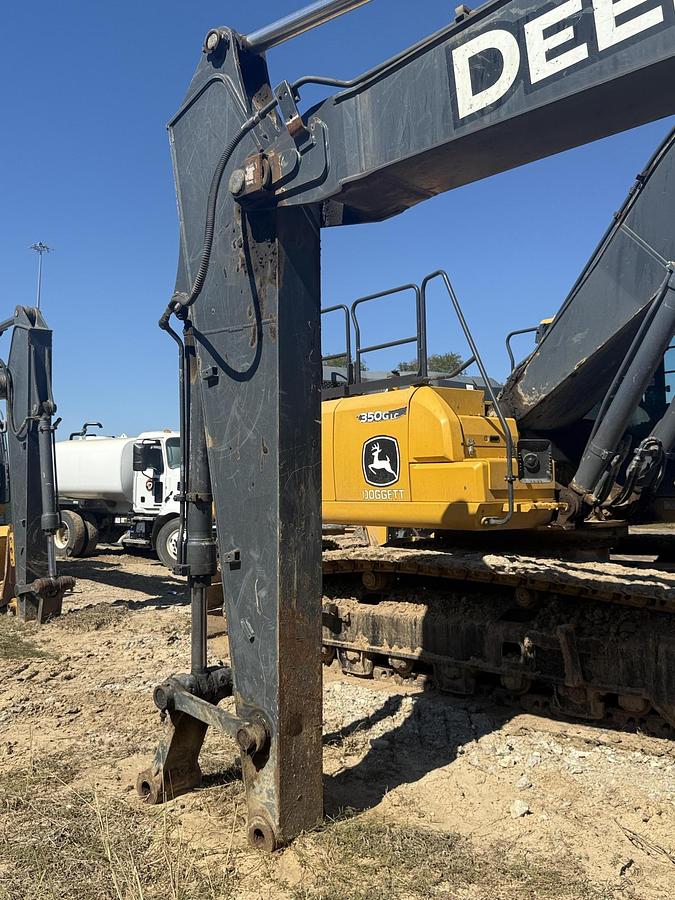 Used 2017 DEERE 210G LC