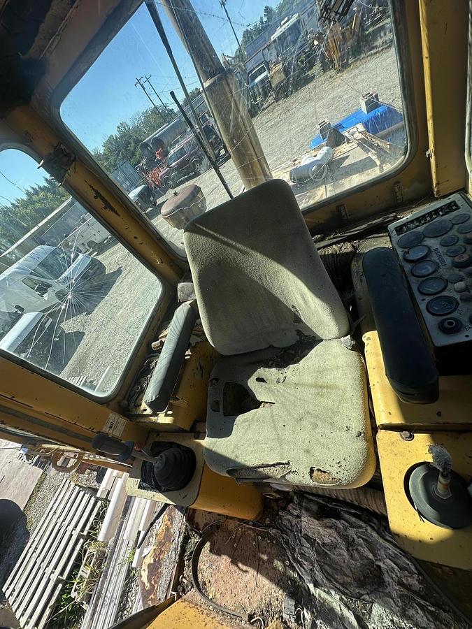 Used LIEBHERR LR631B