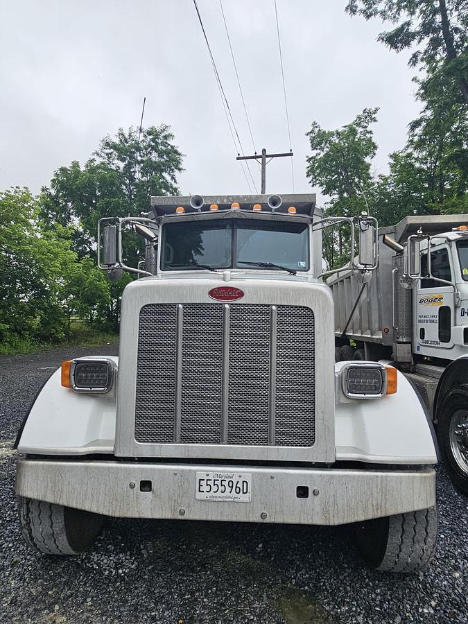 Used 2019 PETERBILT 365