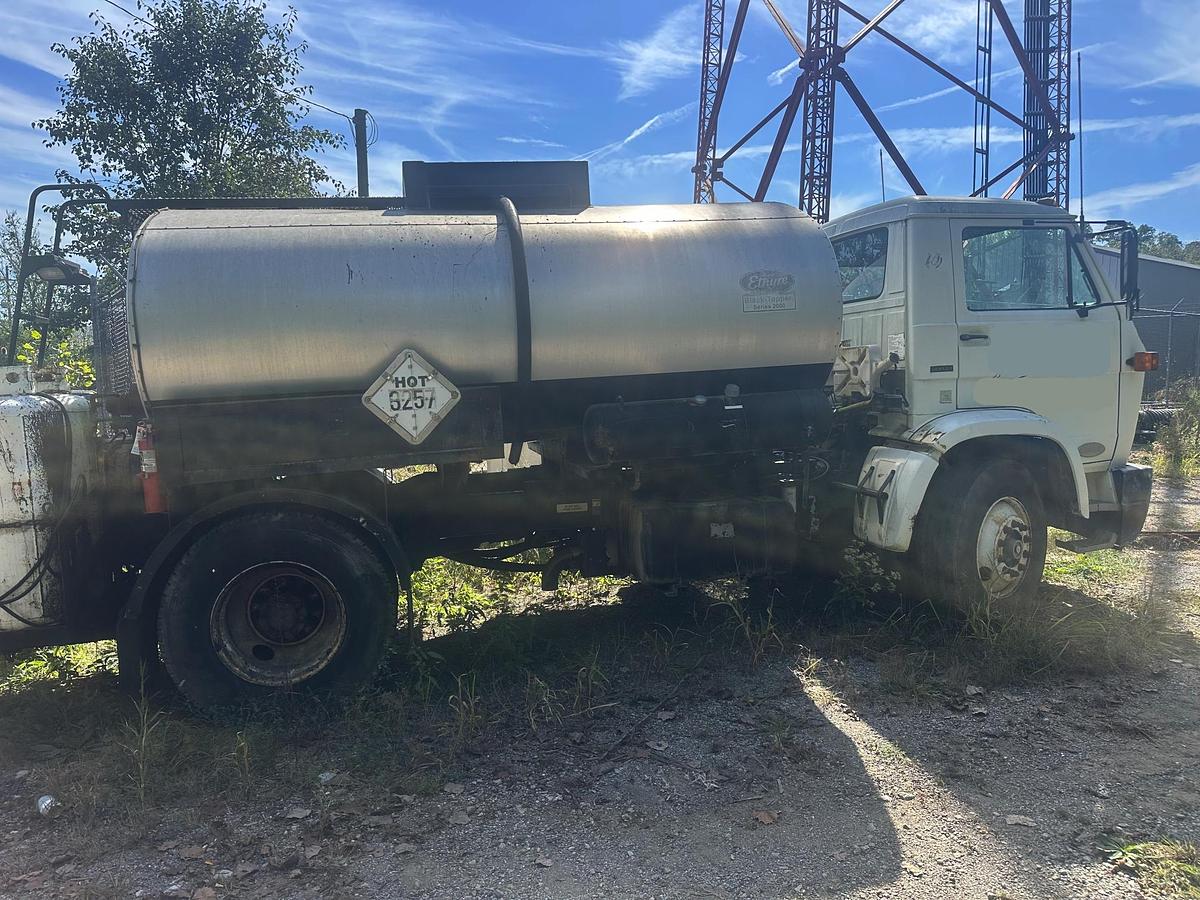 Used 1995 PETERBILT 200