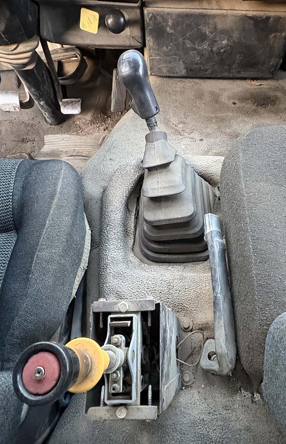 Used 1997 FORD CF8000