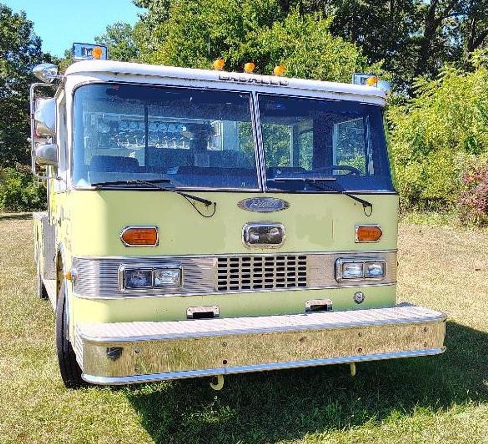 Used 1987 PIERCE Dash