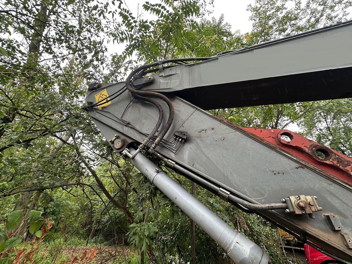 Used 2013 VOLVO ECR235DL