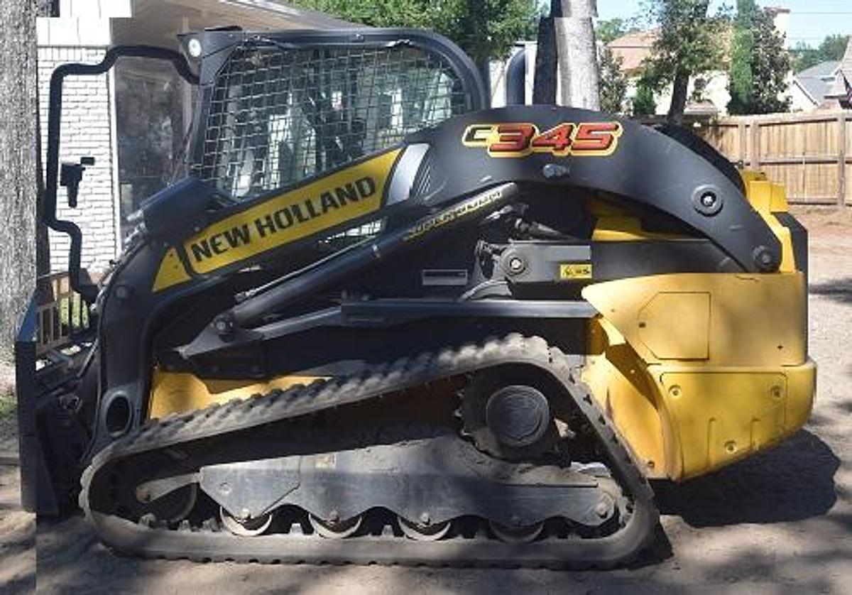 Used 2022 NEW HOLLAND C345