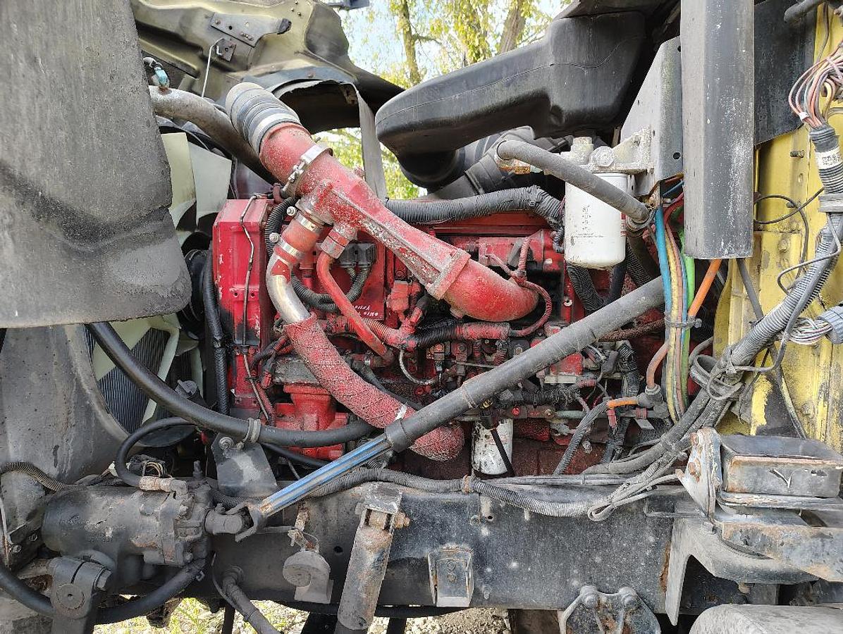 Used 2005 INTERNATIONAL 9900i