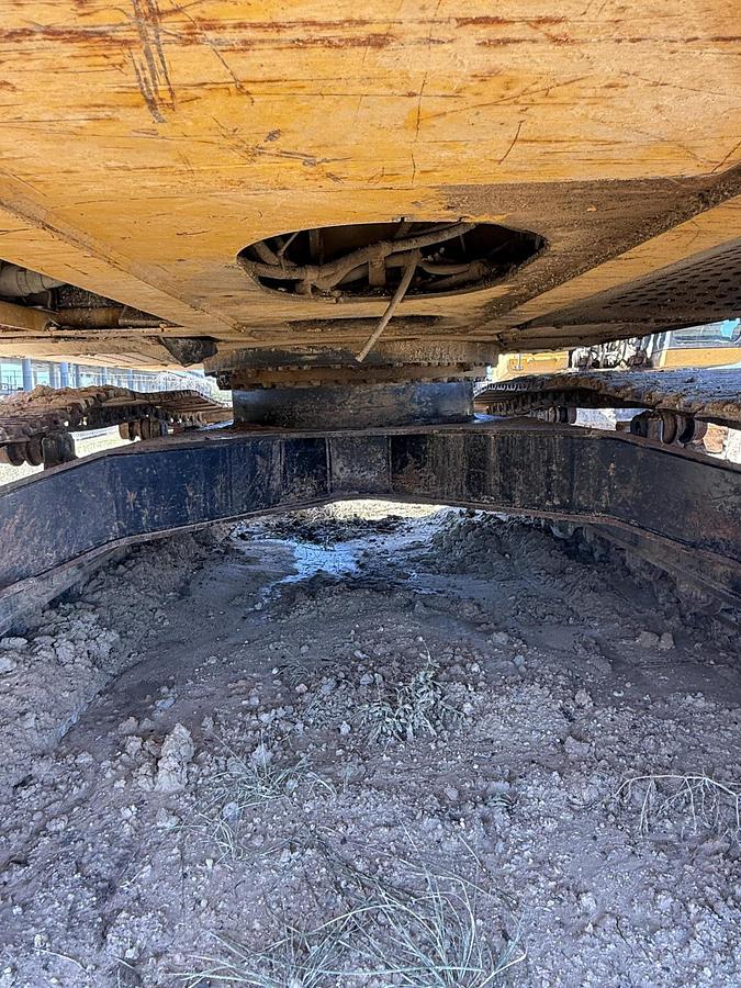 Used 2017 DEERE 210G LC