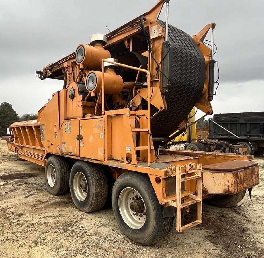 Used 2010 BANDIT 3680 Recycler