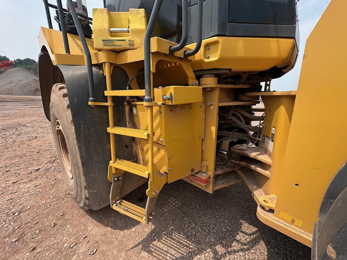 Used 2023 DEERE 744P