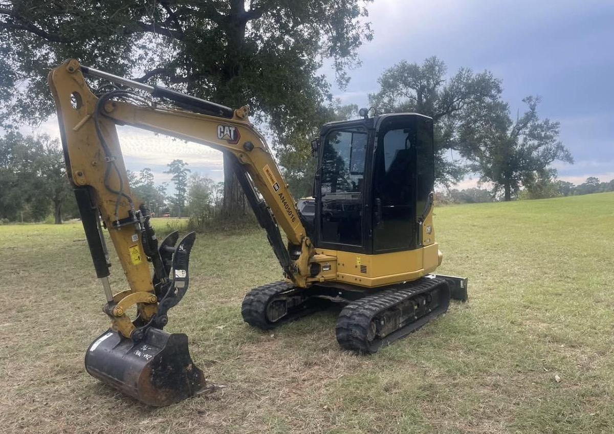 Used 2024 CATERPILLAR 304