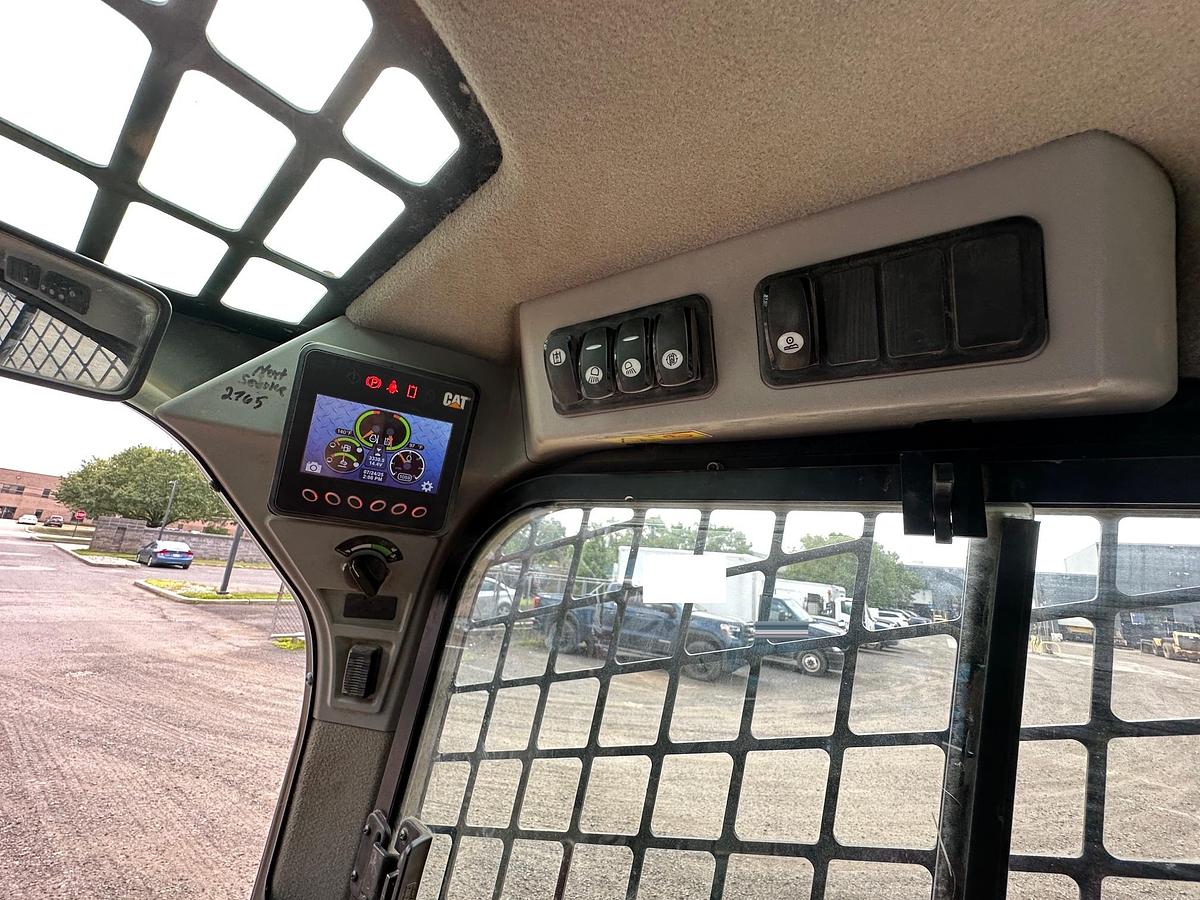 Used 2018 CATERPILLAR 272D2 XHP