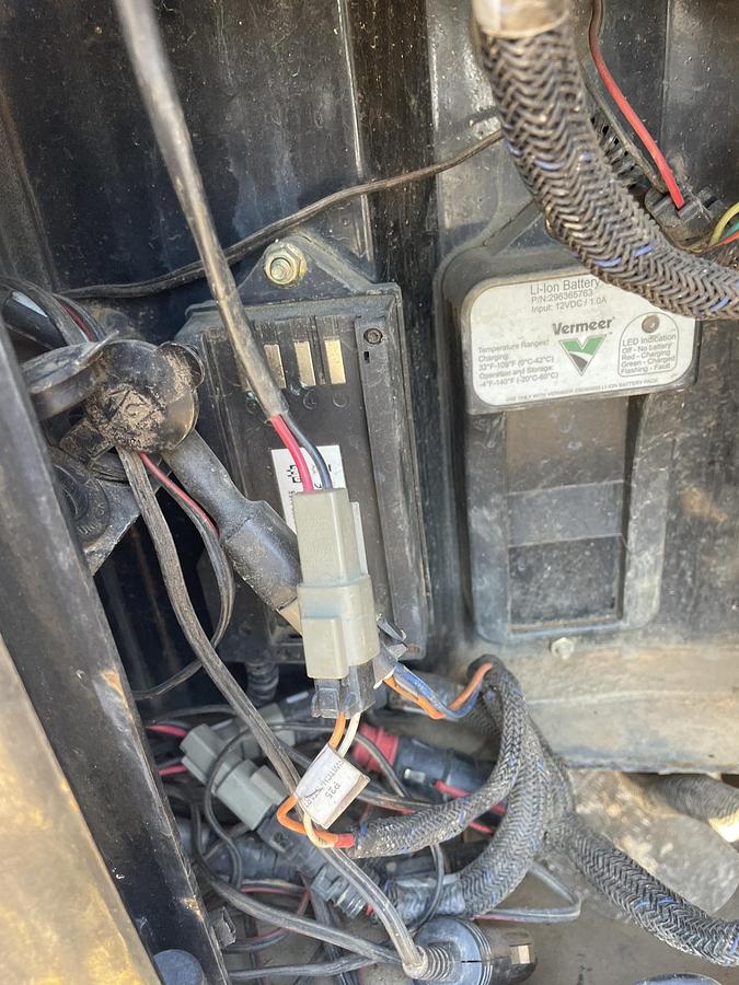 Used 2016 VERMEER D23X30III