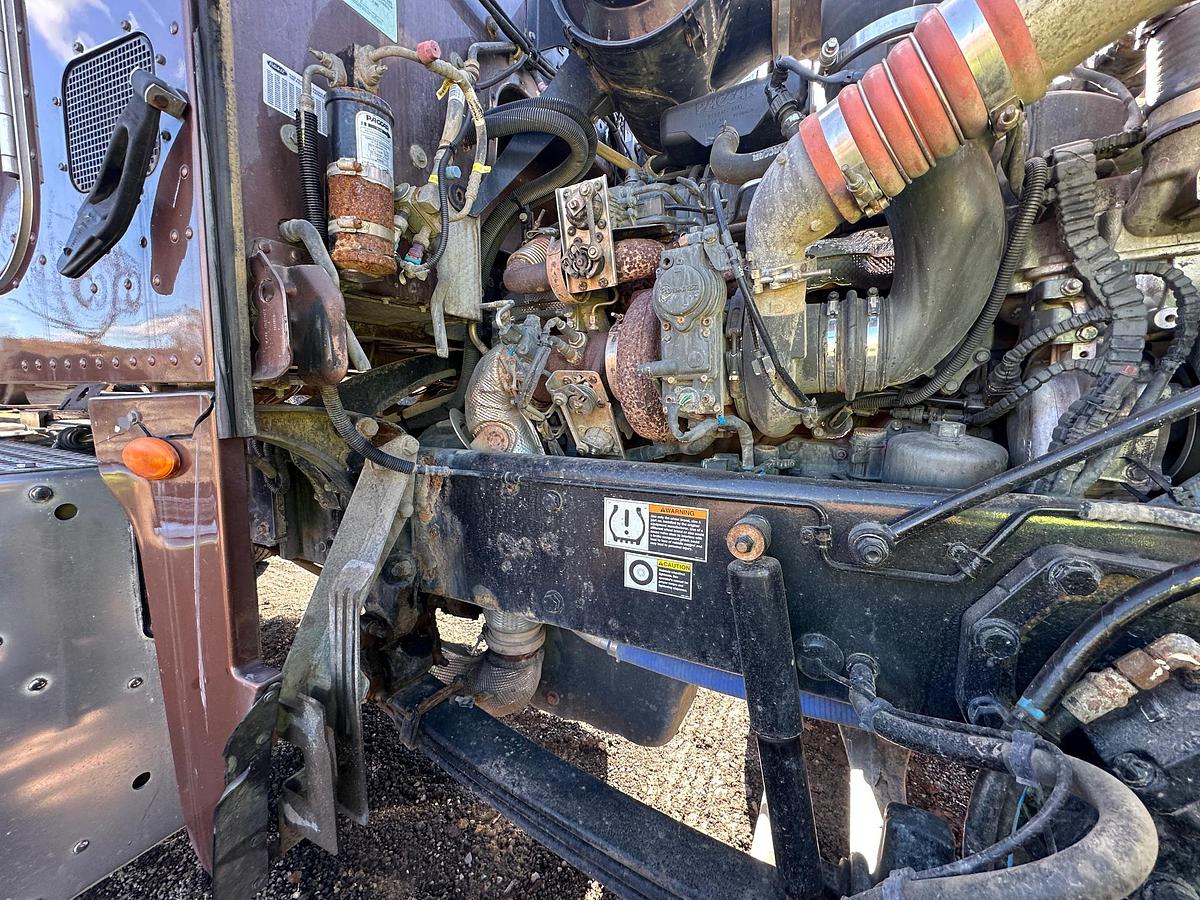 Used 2016 PETERBILT 365