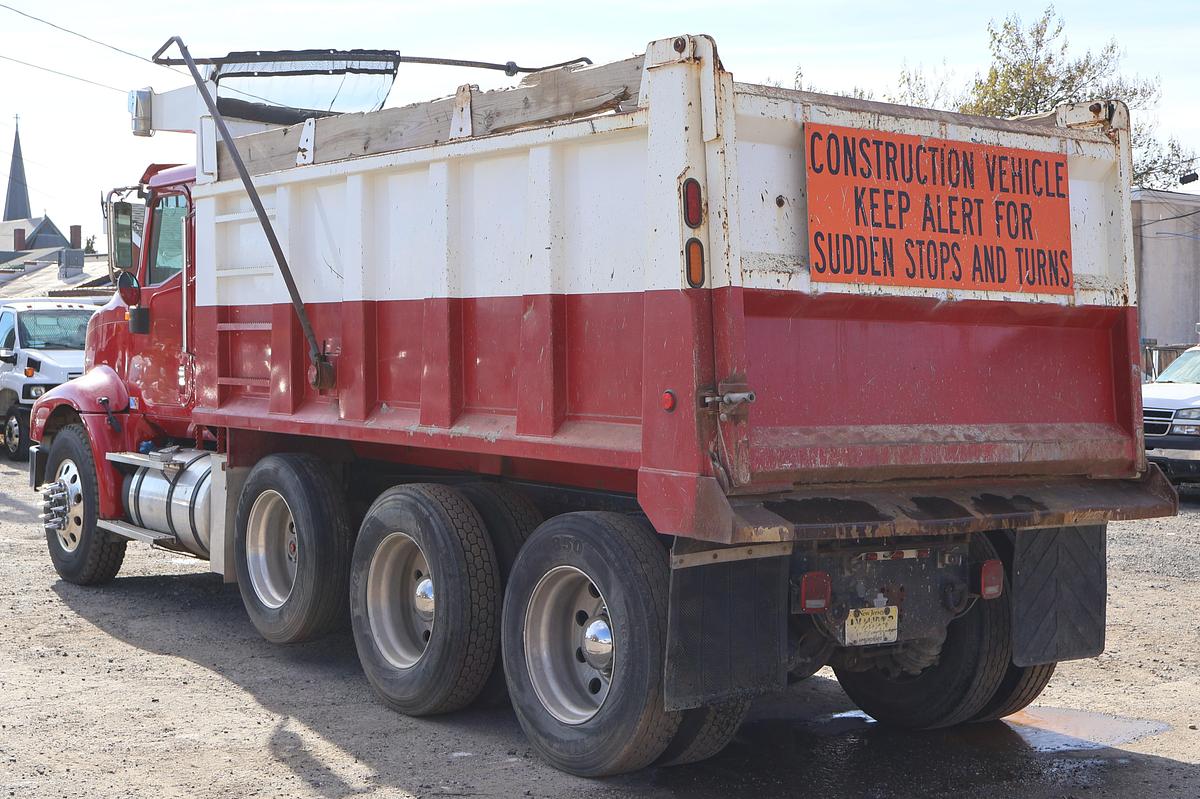 Used 2015 INTERNATIONAL 5900I SBA