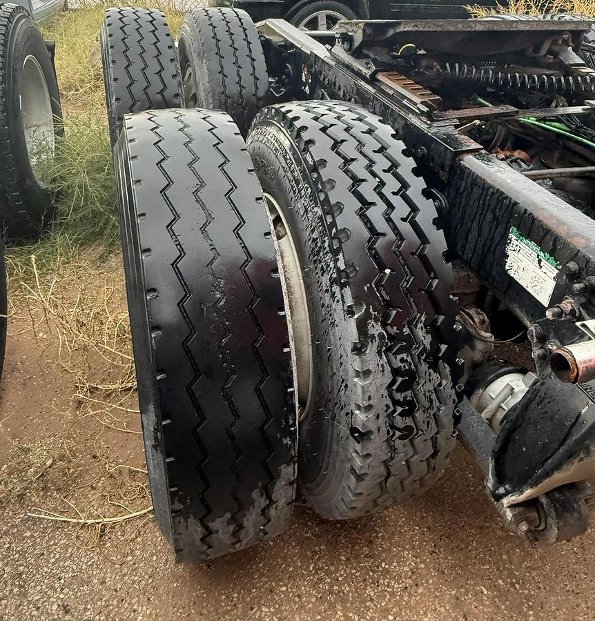 Used 2012 FREIGHTLINER CASCADIA