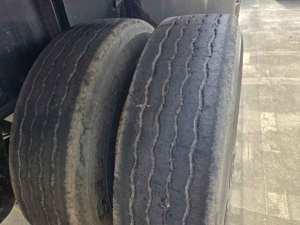 Used 2004 GREAT DANE 48 x 102